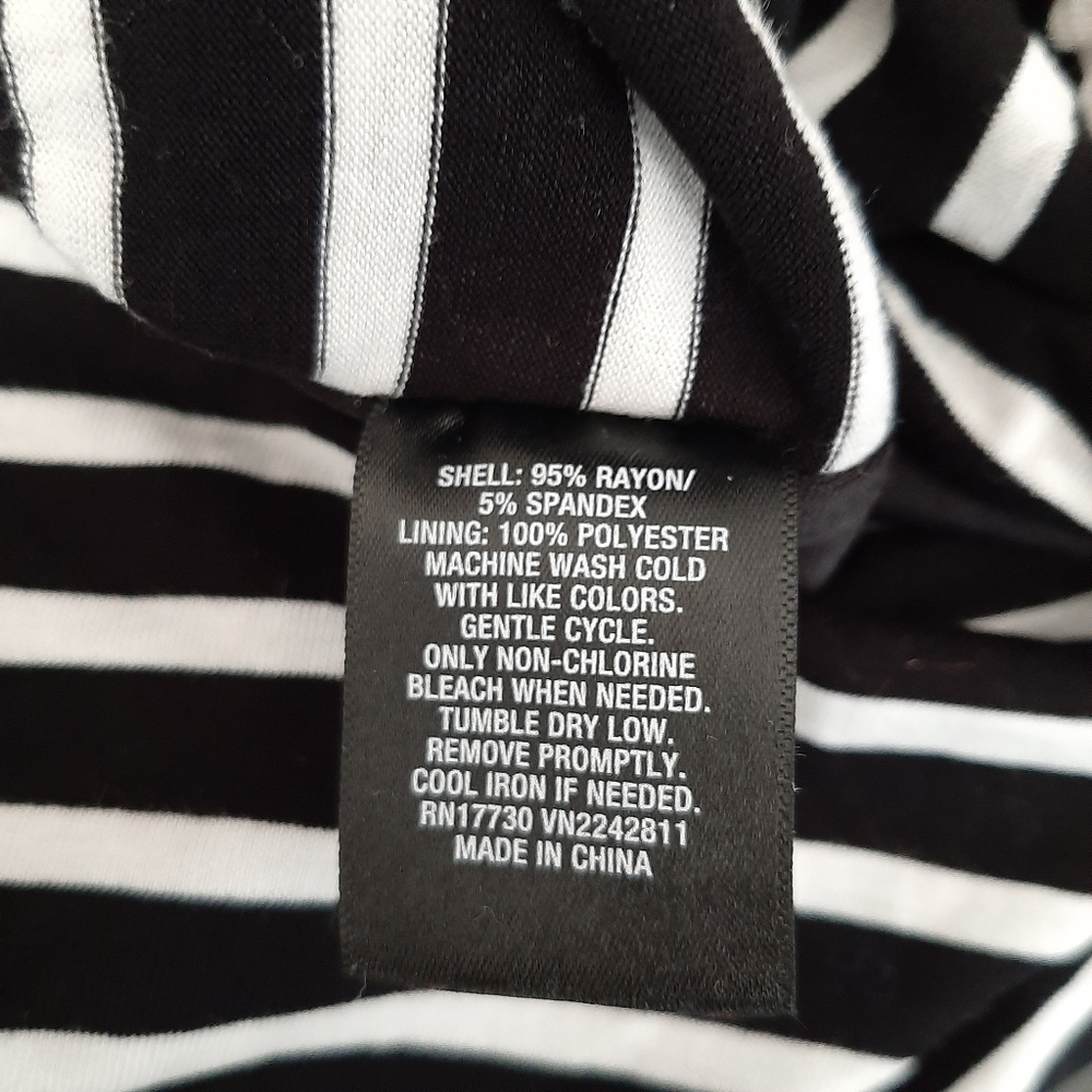 Mossimo Supply Co. Black and White Striped Midi Dress - Picture 10 of 10
